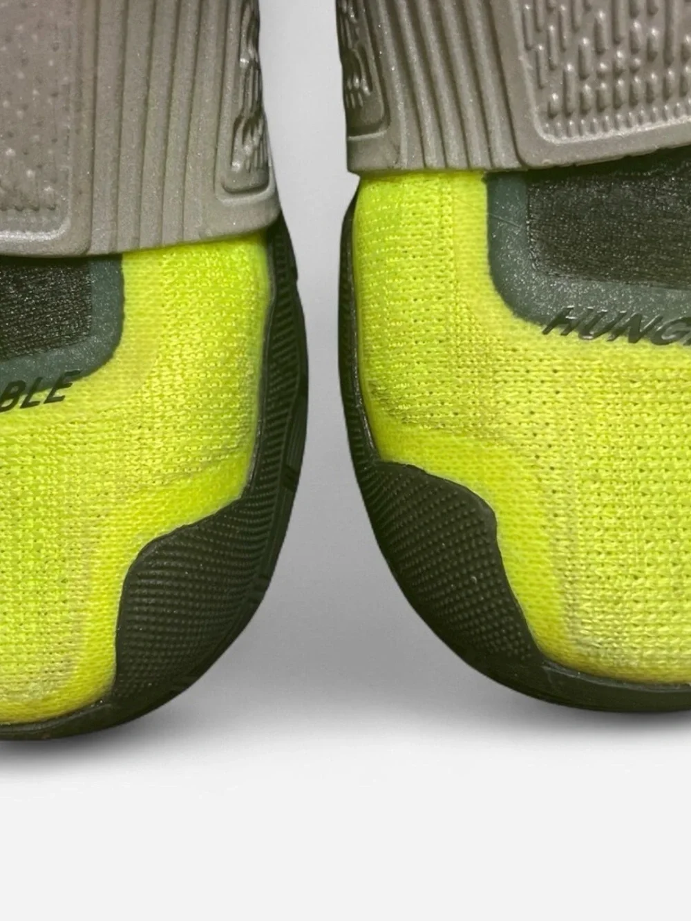Nike Kyrie 6 cross volt Kids sneakers in Neon